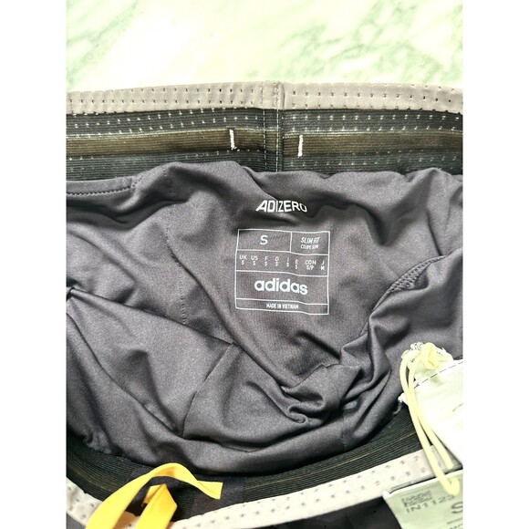 Adidas 2024 Pro Elite Team Running Shorts Aurora Black Mens S Small IN1123 NEW - Picture 4 of 7